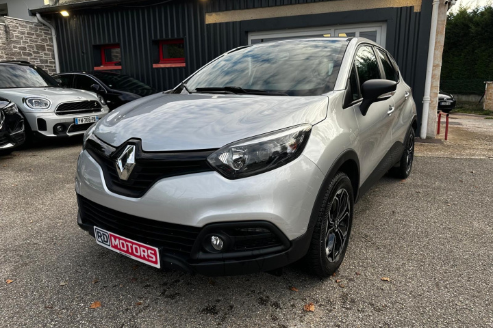 RENAULT CAPTUR