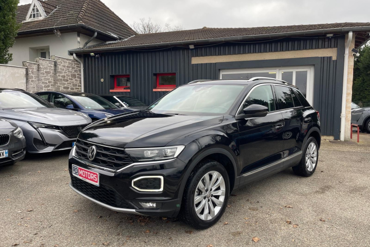 VOLKSWAGEN T-ROC