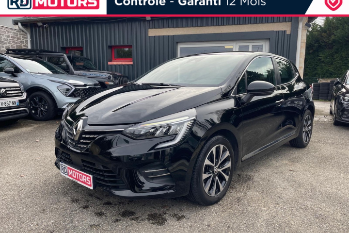 RENAULT CLIO V
