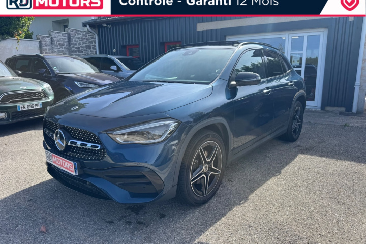 MERCEDES GLA