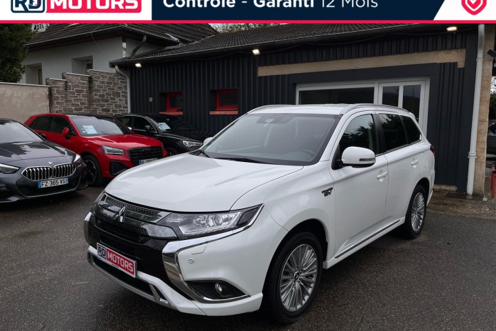 MITSUBISHI OUTLANDER PHEV