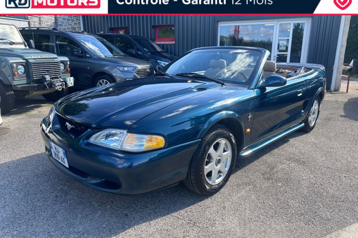 FORD MUSTANG 4